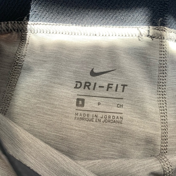 Nike Pro Dri-Fit Leggings - size S - Picture 6 of 9